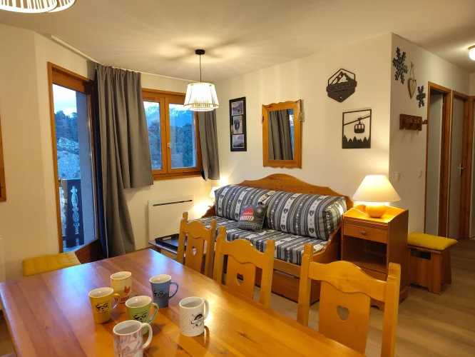 COM414M / 3 pièces - 6 personnes